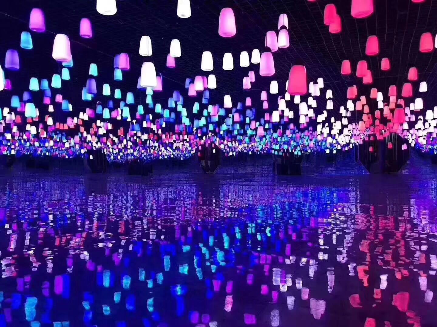 led森林呼吸灯七彩钻石灯圆桶灯酒店景观商业亮化创意装饰灯彩灯