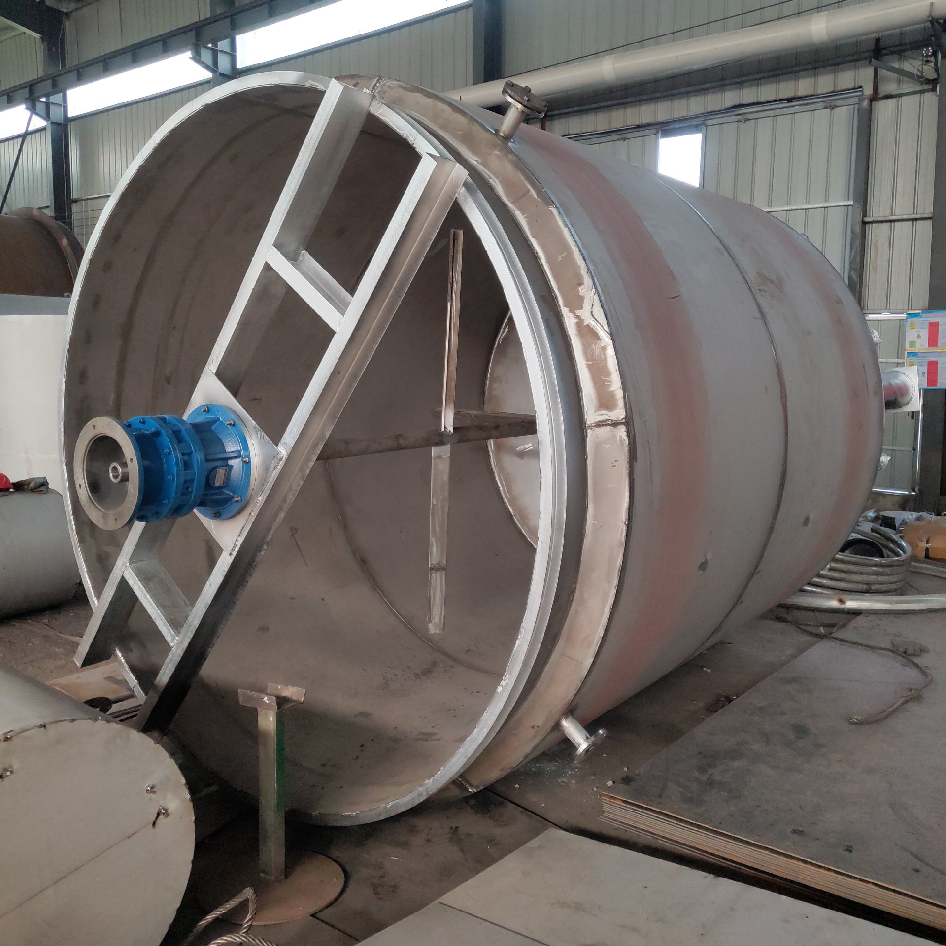 不锈钢立式搅拌罐不锈钢双层搅拌罐不锈钢混料罐不锈钢预混罐