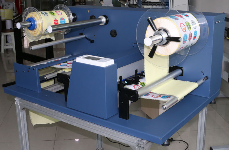 卷材数码模切机个性化标签不干胶异型彩色数码自动巡边切割机厂家