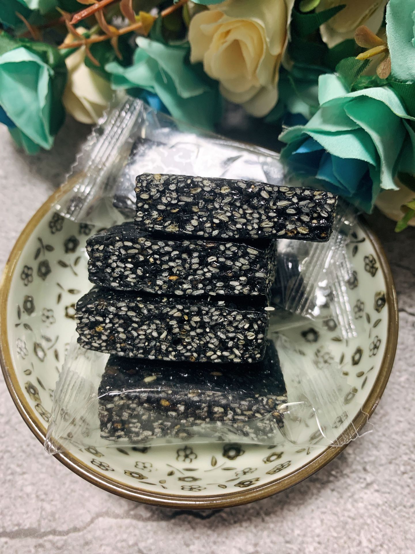 批发手工制作 黑芝麻软糕 咸而不腻黑芝麻软糖独立包芝麻糕