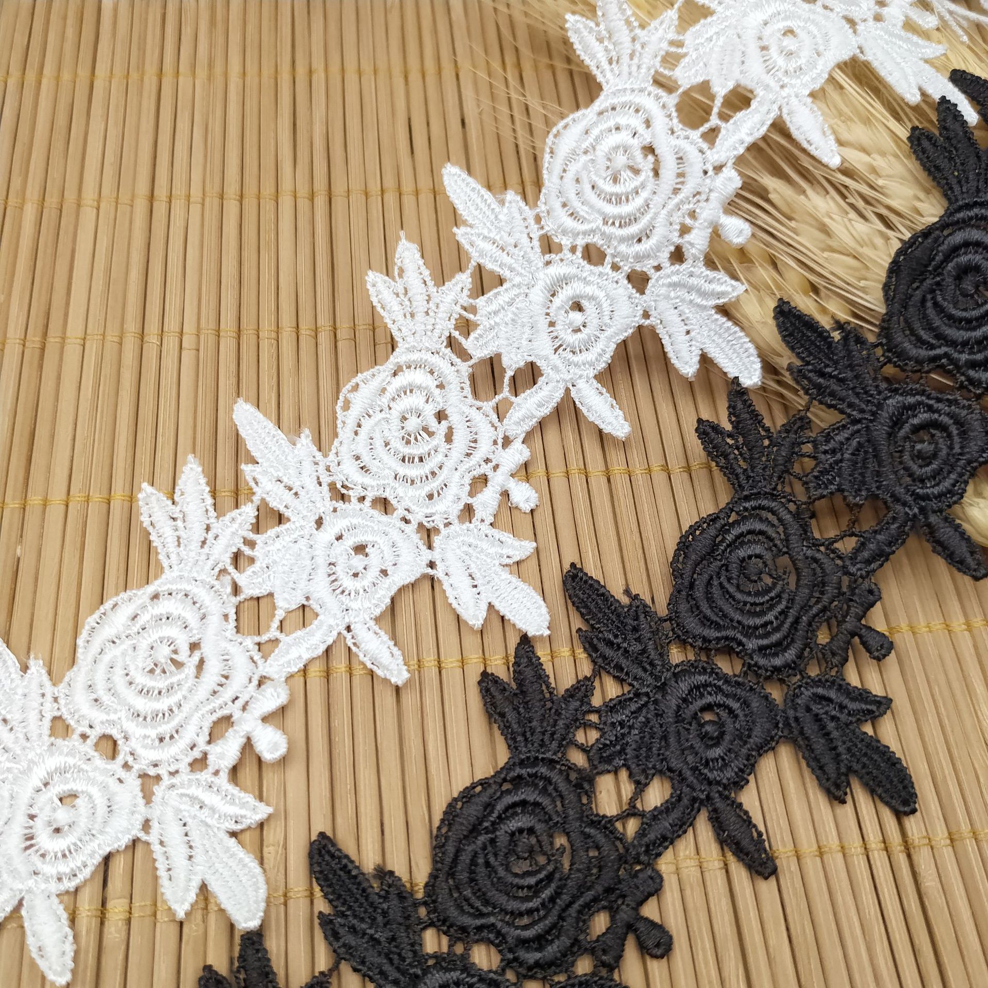 花边涤纶丝水溶fabric lace蕾丝花朵服装辅料装饰洛丽塔配饰现货