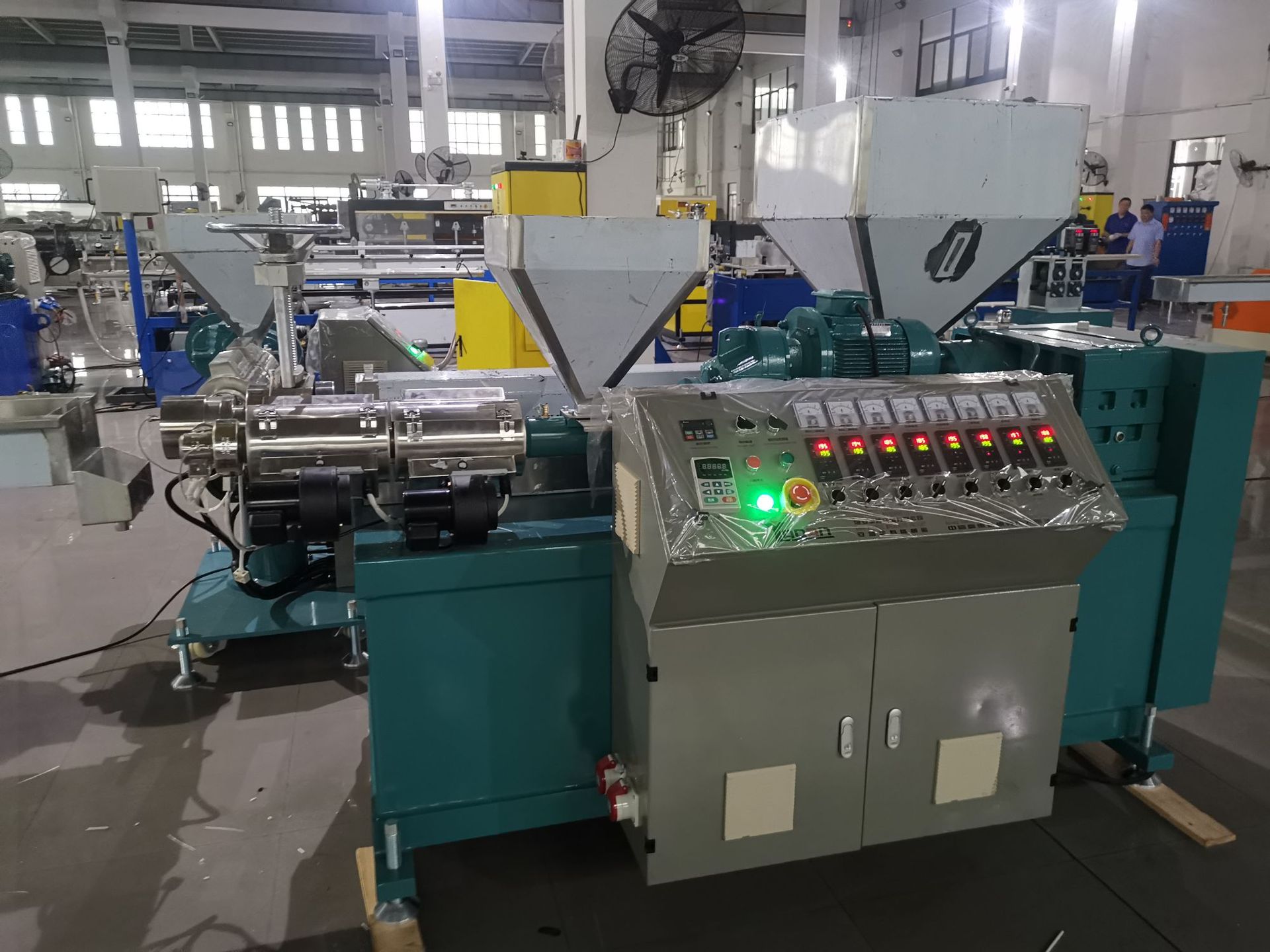 燿安供应pepp拉藤机单色及多色仿藤机器