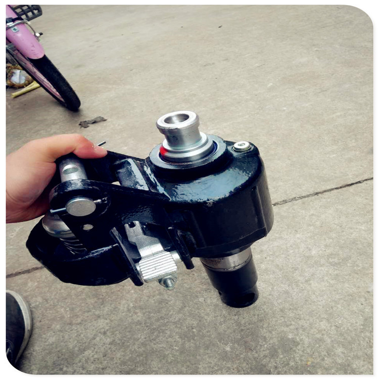 叉车泵ac df油泵手动液压搬运车整体铸造油缸地牛2吨2.5吨3吨