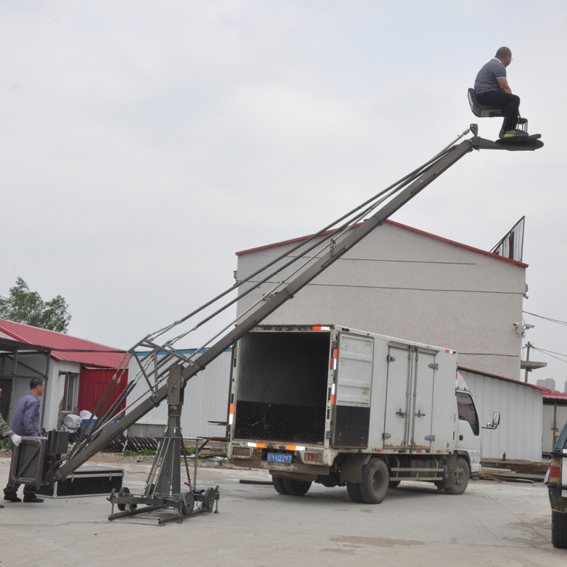 12米载人摇臂gfm/gf8定制摇臂载人可挂云台专业影视重型升降摇臂