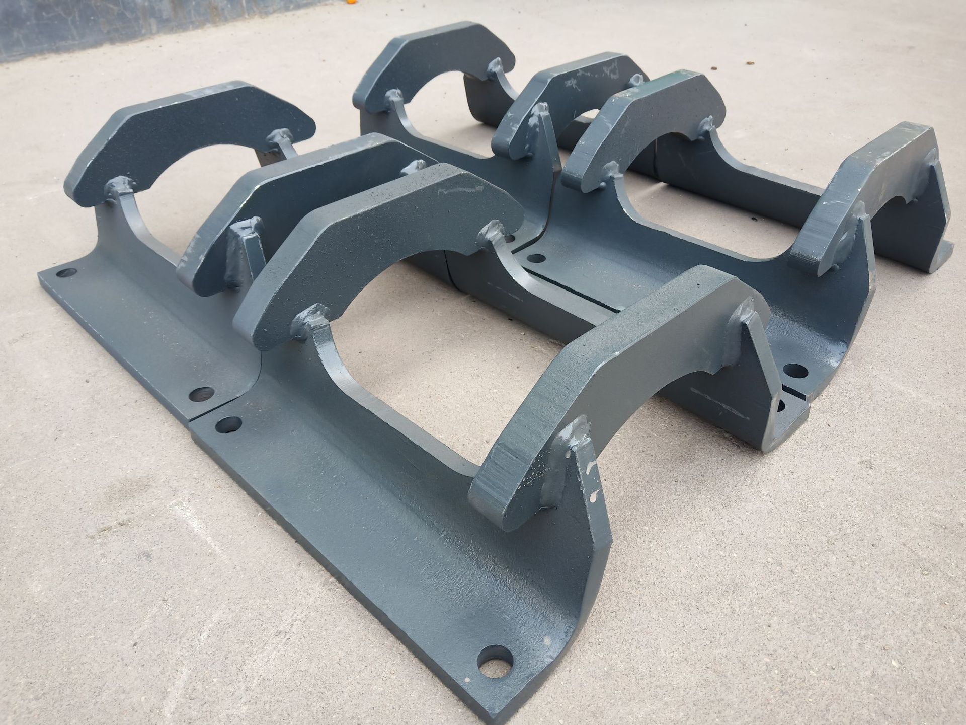 pc200护链架,挖掘机各型号配件均可定制生产,质量保证 售后无忧