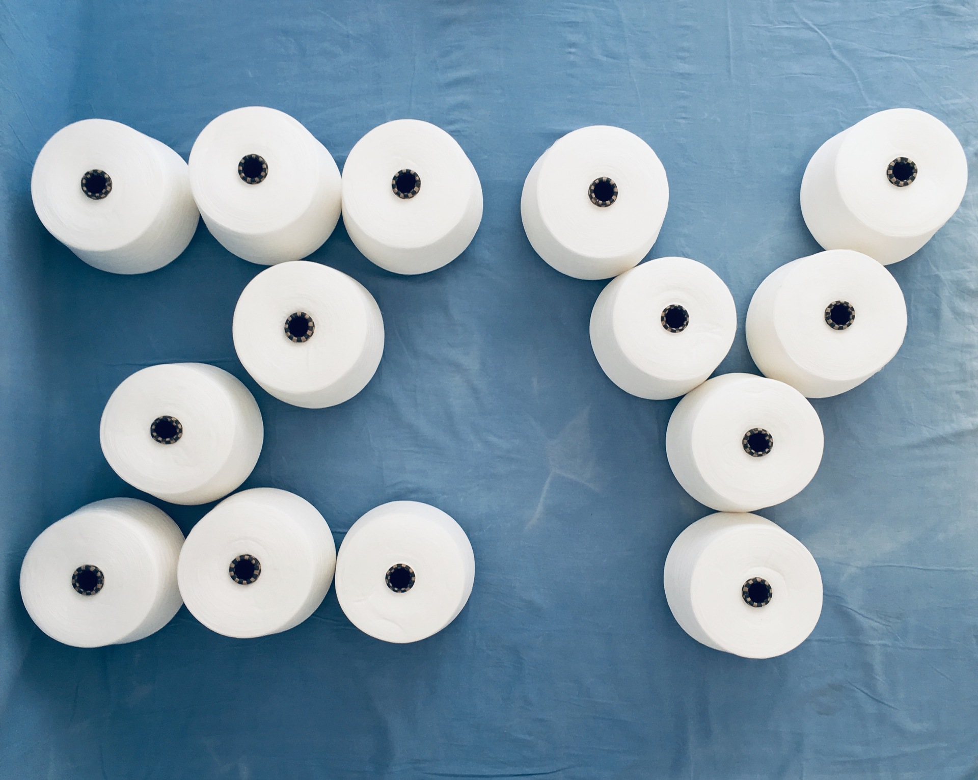 定制强捻环锭纺1股细支纱线纺织纱线源头普梳纱线