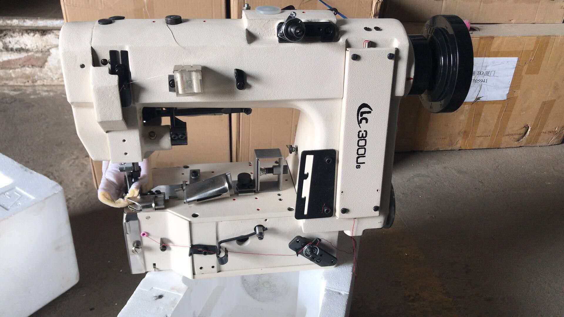 朗宸300u无梭机头朗宸300u缝纫机头朗宸300u包边机头