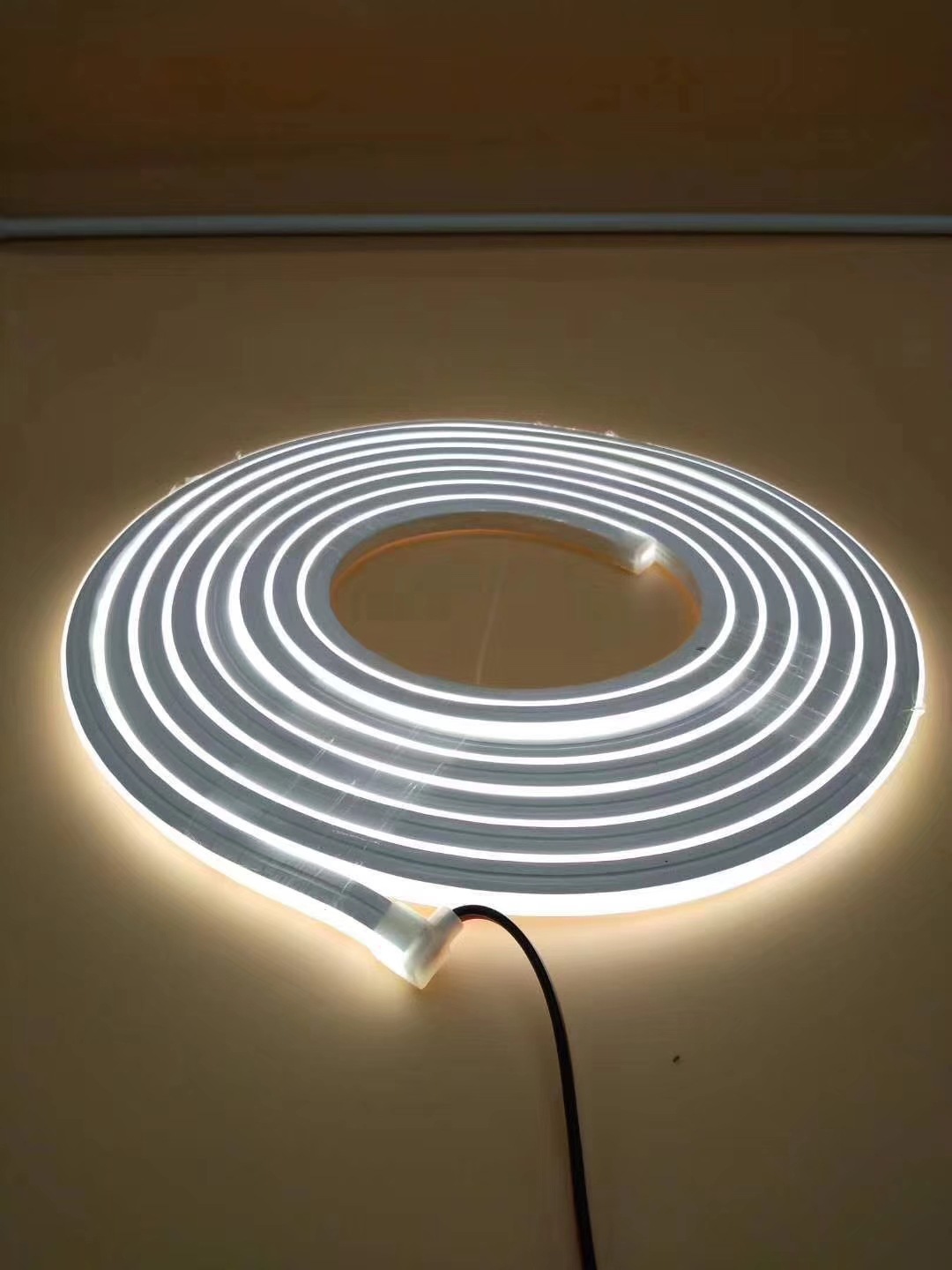 户外硅胶防水低压24vrgb幻彩流星led柔性灯带/24v全彩rgb流水灯条