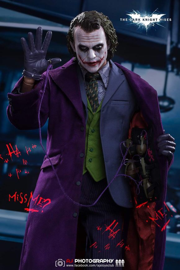 动漫ht 祖国版 hc 小丑 蝙蝠侠 黑暗骑士 1/4 可动 人偶 手办