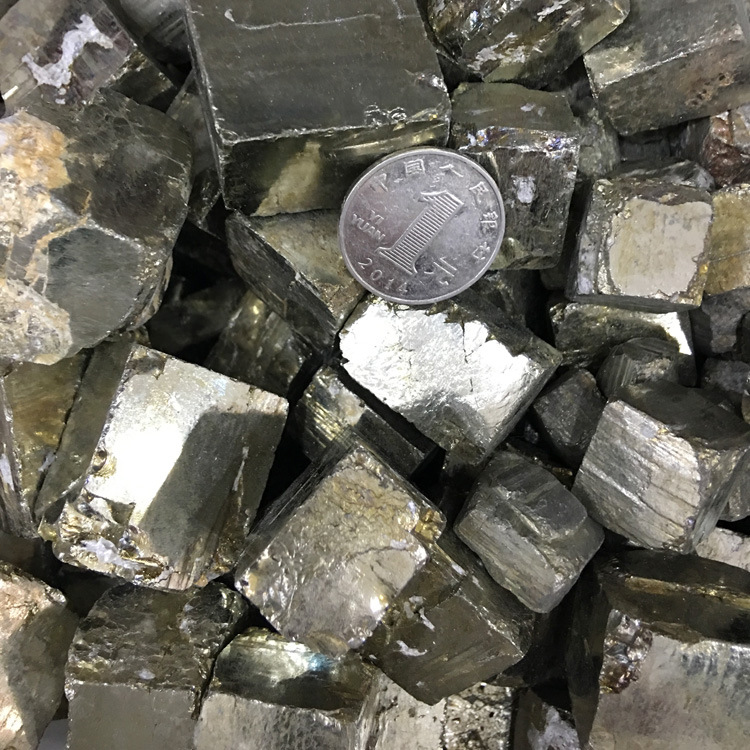 立方体黄铁矿石愚人金原石实验标本原矿特价销售