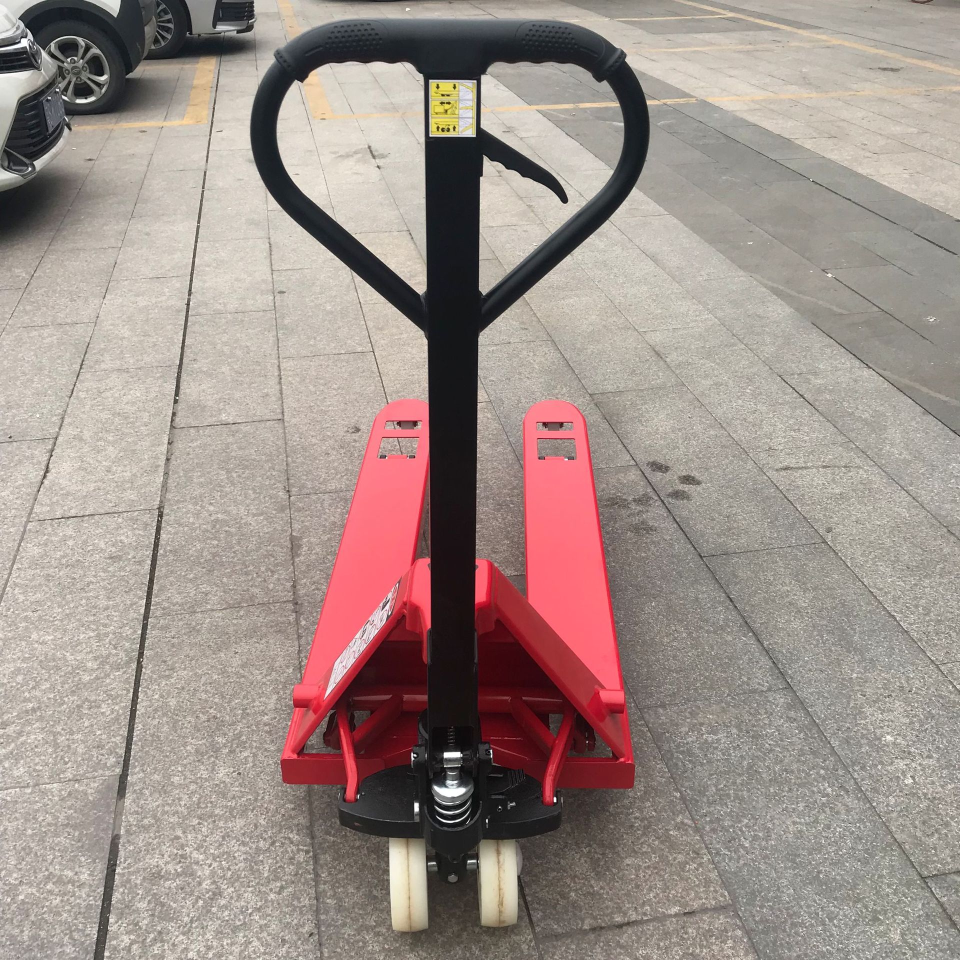 0t手动搬运叉车 小型托盘卸货搬运叉车