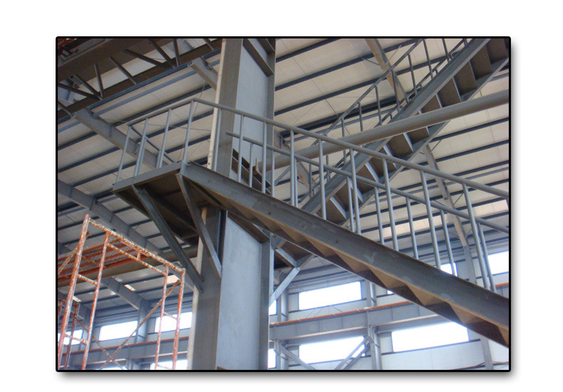 做钢结构楼梯室外钢结构楼梯工业风阳台地下室复式别墅楼梯