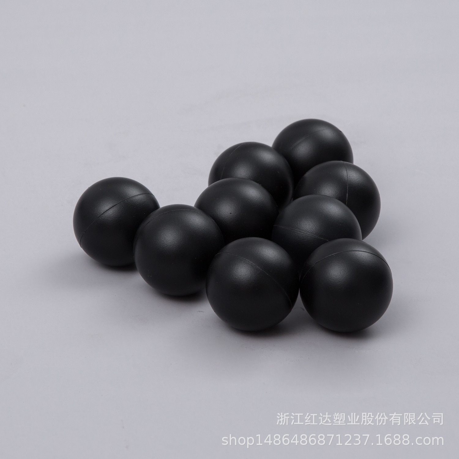 啤酒乒乓球游戏乒乓 彩色乒乓球 厂家直销 黑色大球光面