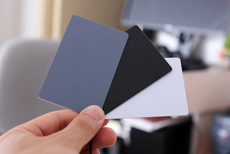 跨境传供白平衡18度 小号灰卡 黑白灰三色卡精准曝光防刮防水便携