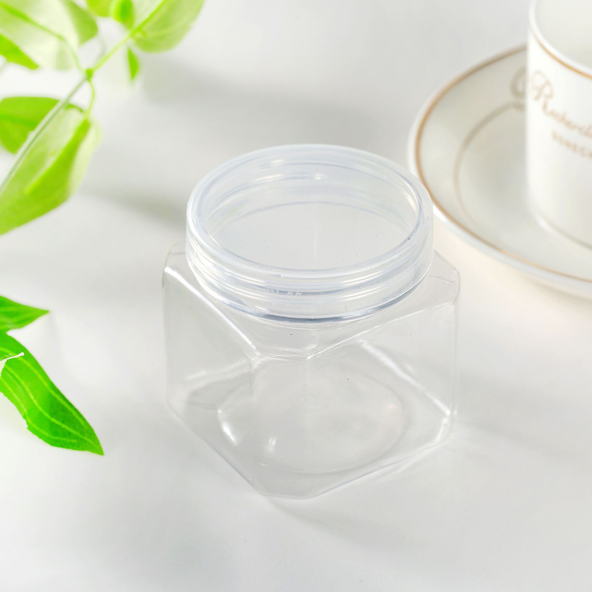 塑料瓶pet透明白色小四方带盖广口包装圆形瓶子塑料密封罐子