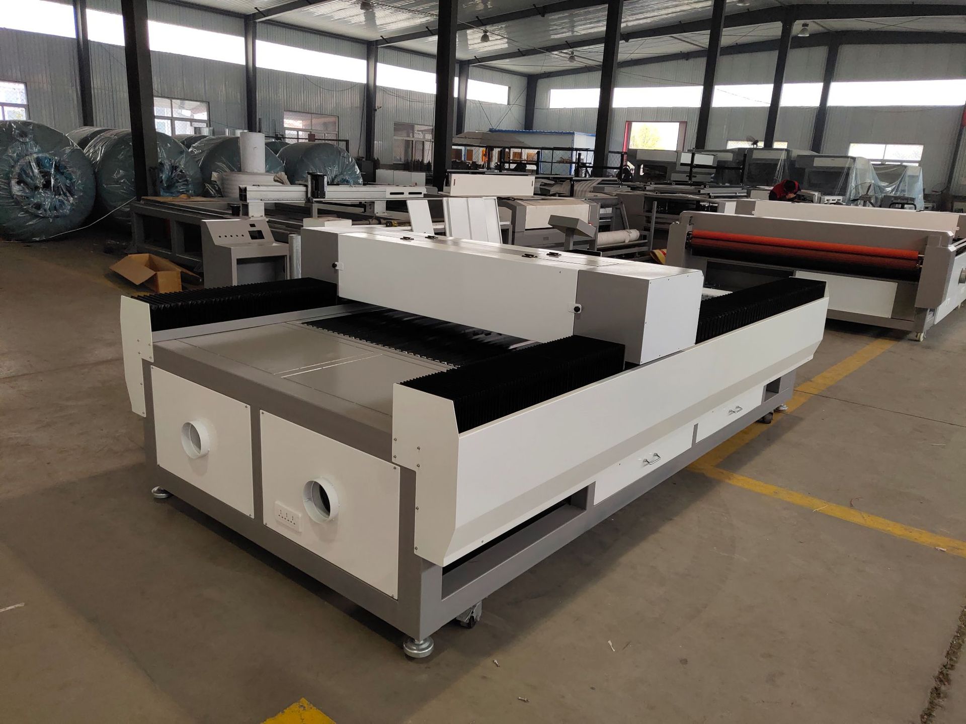 1325激光裁床 大型亚克力激光雕刻机密度板相框木板激光切割机