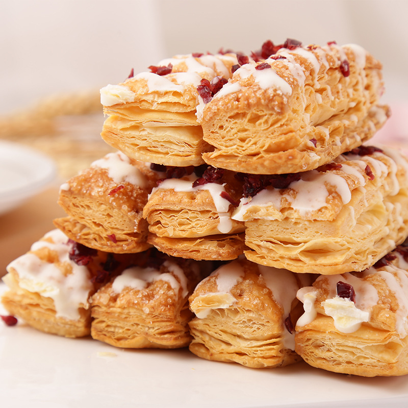 一艺食品塔塔酥蔓越莓千层酥手工松塔办公室休闲食品网红零食批发