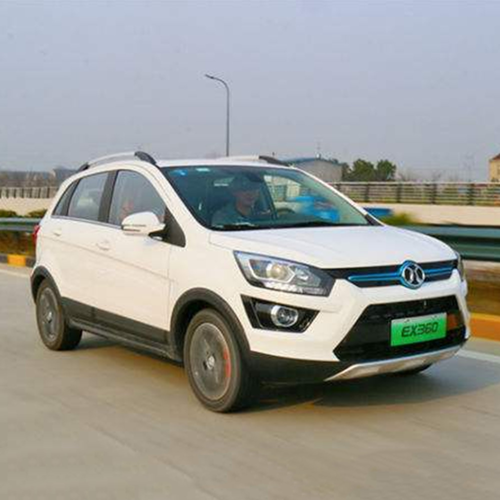 成人电动四轮车新能源高速电动车北汽ex3604门5座成人代步车