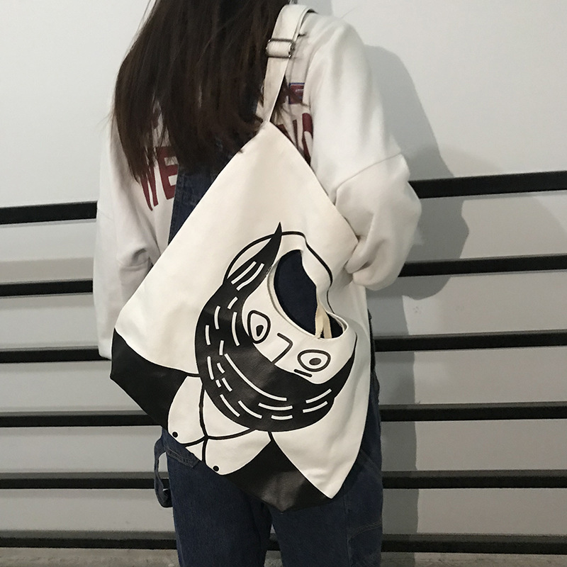 自制日系ins卡通人物帆布包玩味复古文艺刷街男女帆布包