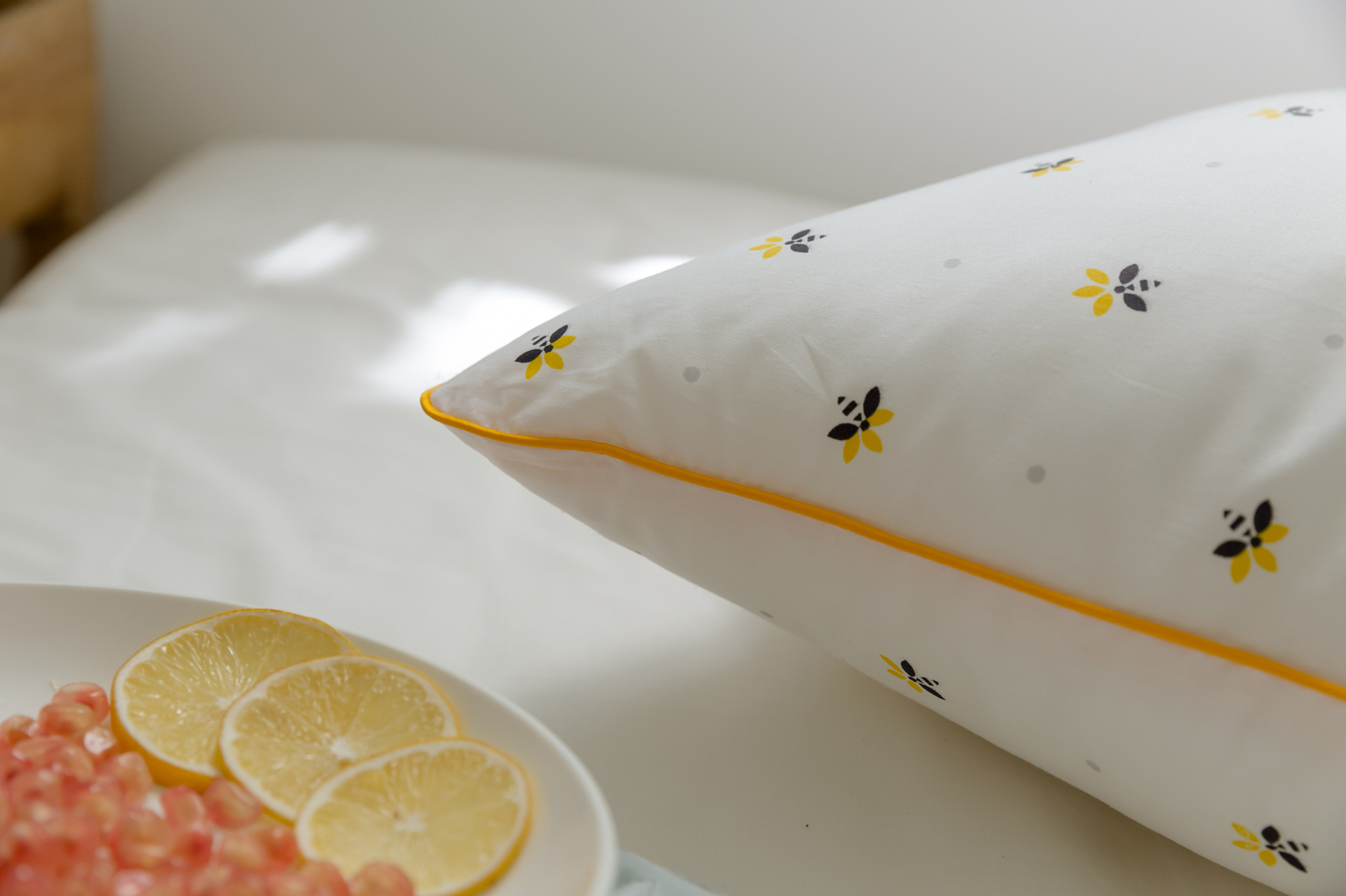 品牌 月光海 枕头形状 长方形 枕头重量 1.