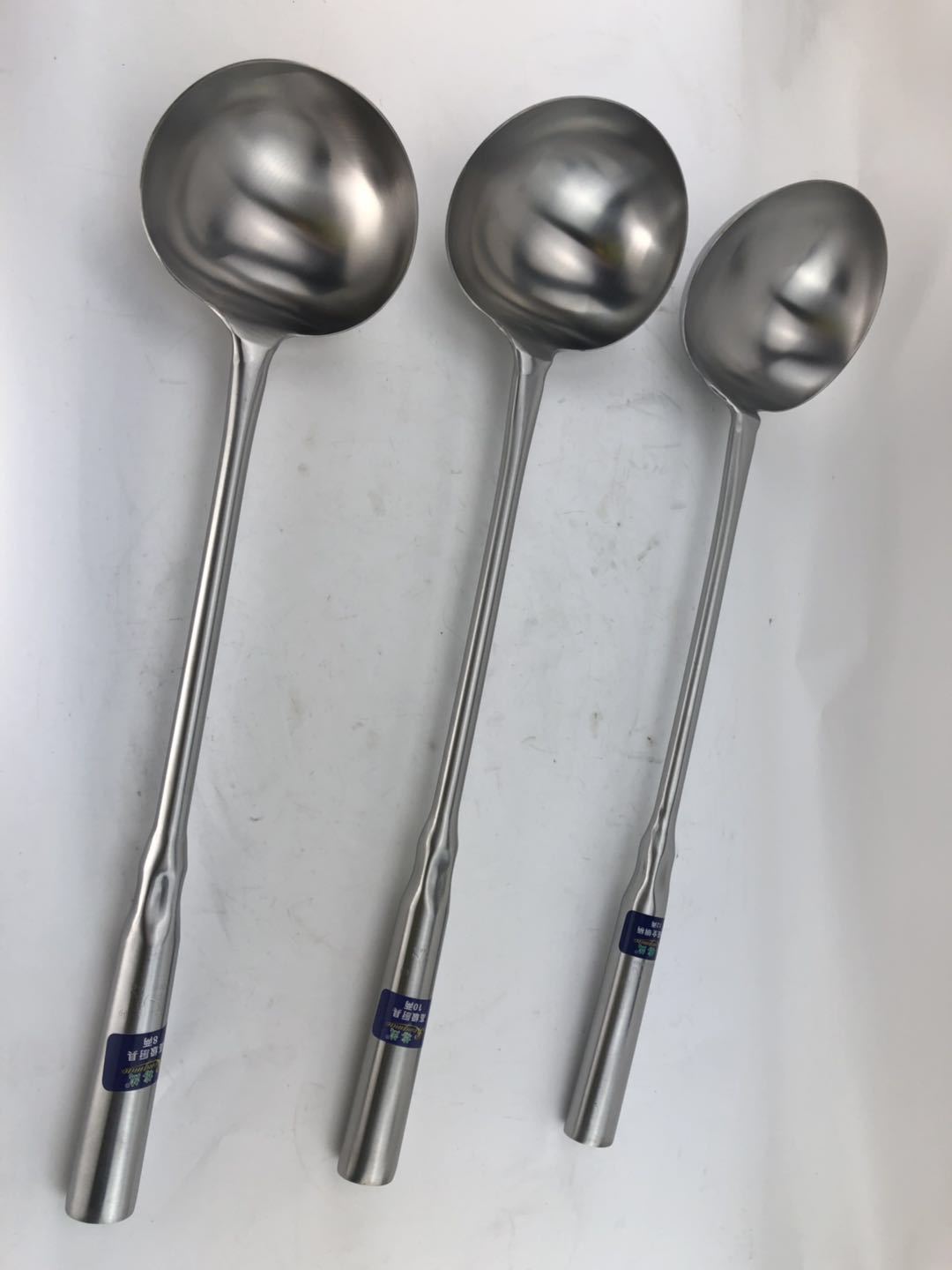 不锈钢炒勺 汤勺钢柄大炒菜勺 加厚打菜勺 打汤勺子 厨师用长柄