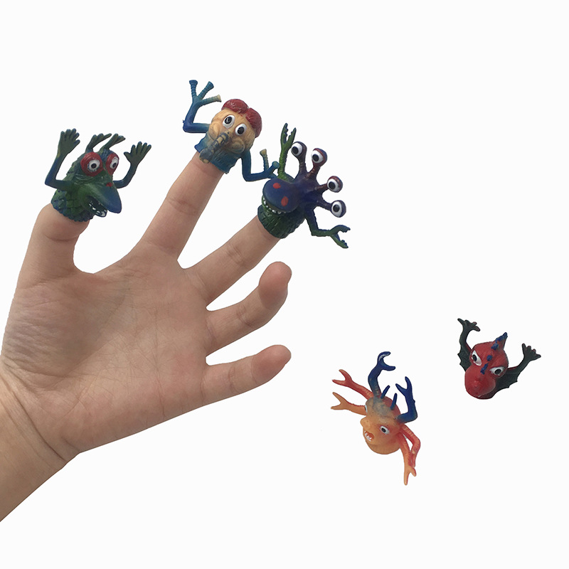 跨境搞怪整蛊仿真动物手指套道具tpr怪兽手偶指偶公仔互动玩具