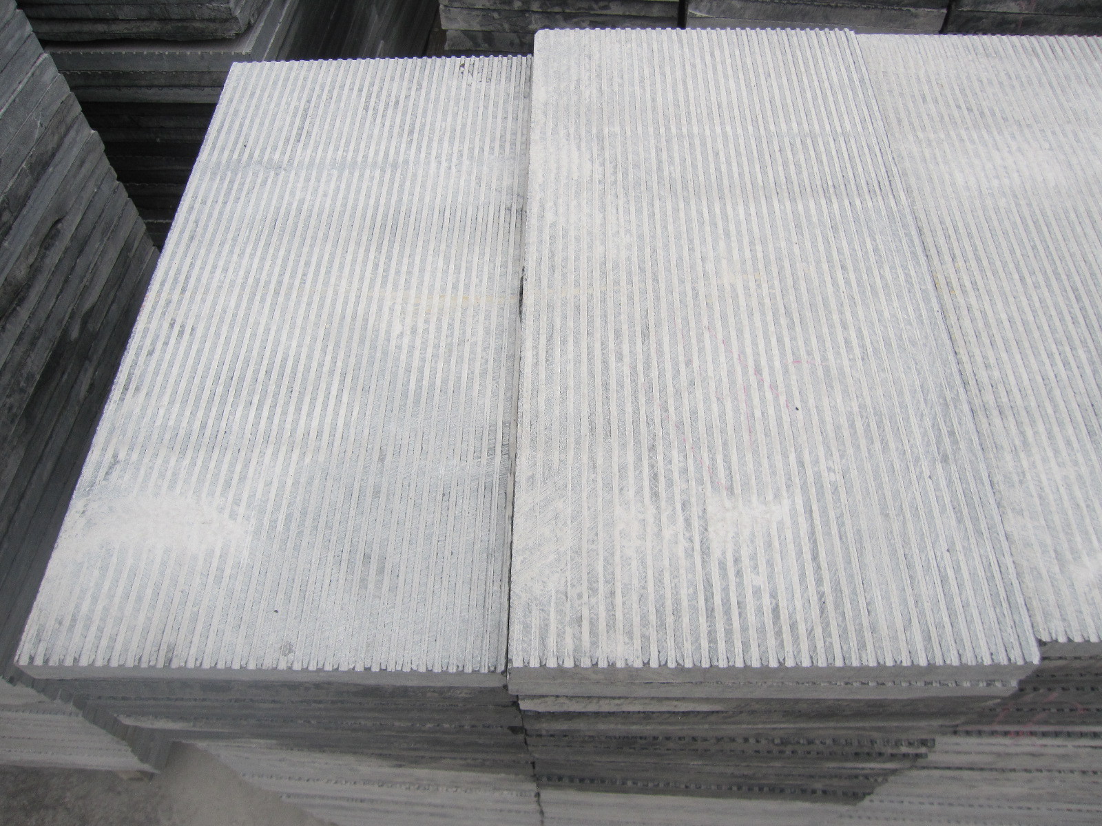 甘肃省庆阳市出口抛光面青石板厂家地址和电话