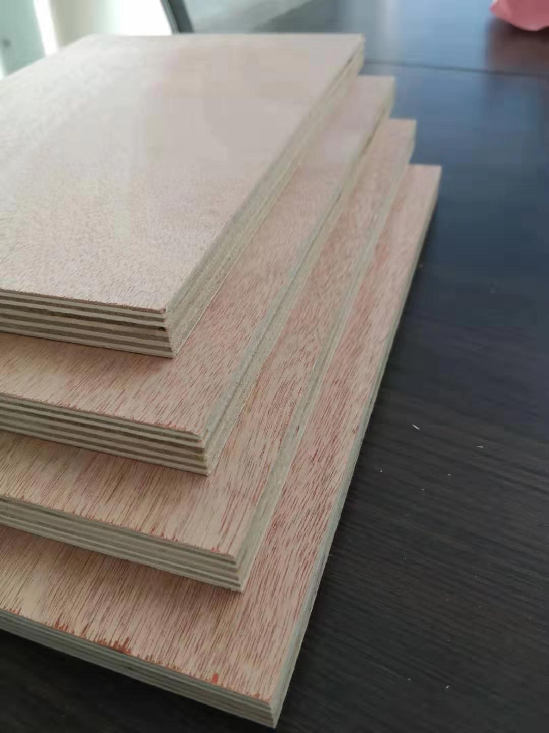 8米 2800mm 桉木杨木胶合板材
