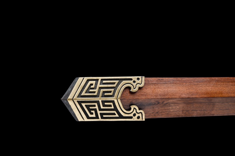 产品编号xldj90020181200采用剑花纹钢全手工制作,上好红酸枝剑鞘