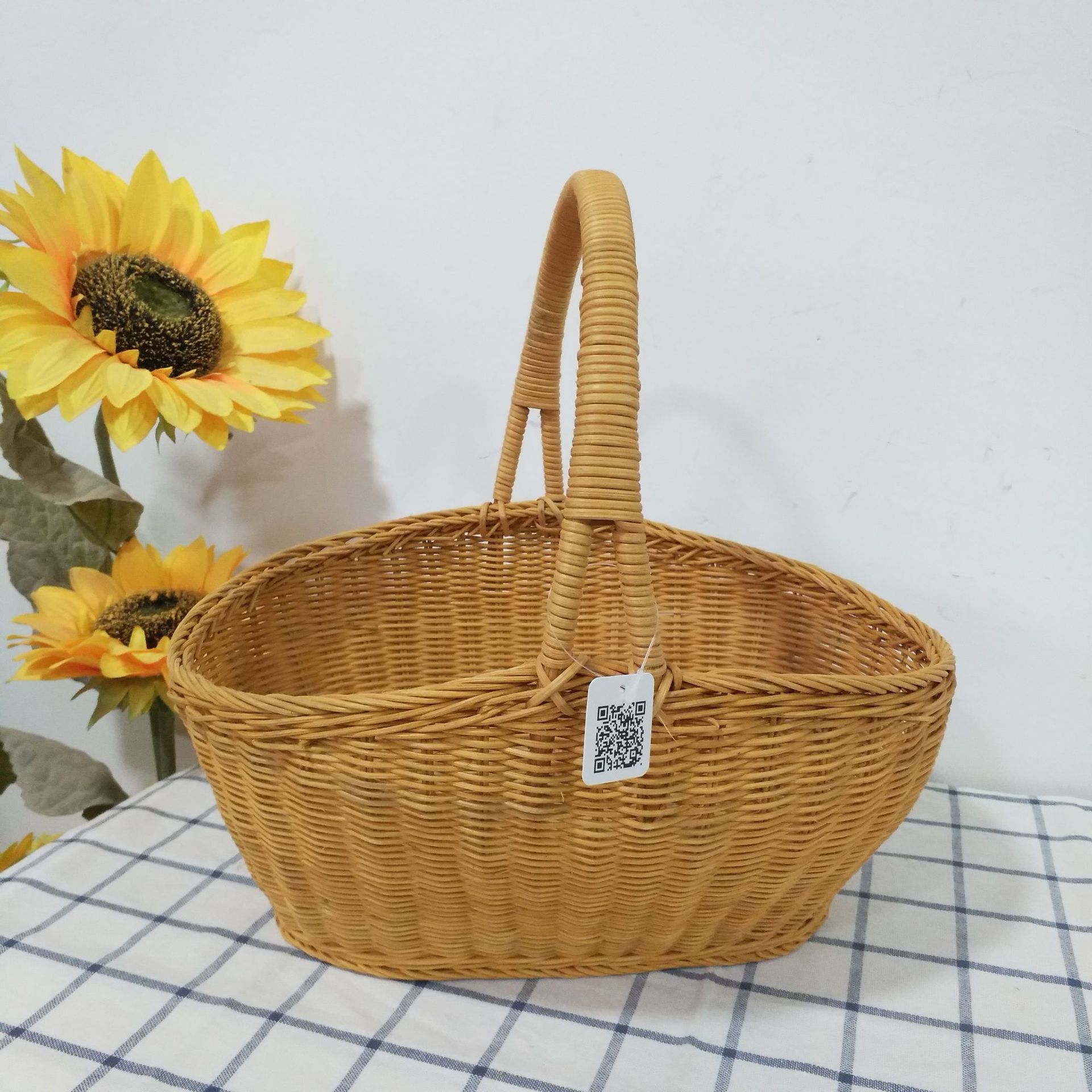 手工编织各种木片篮