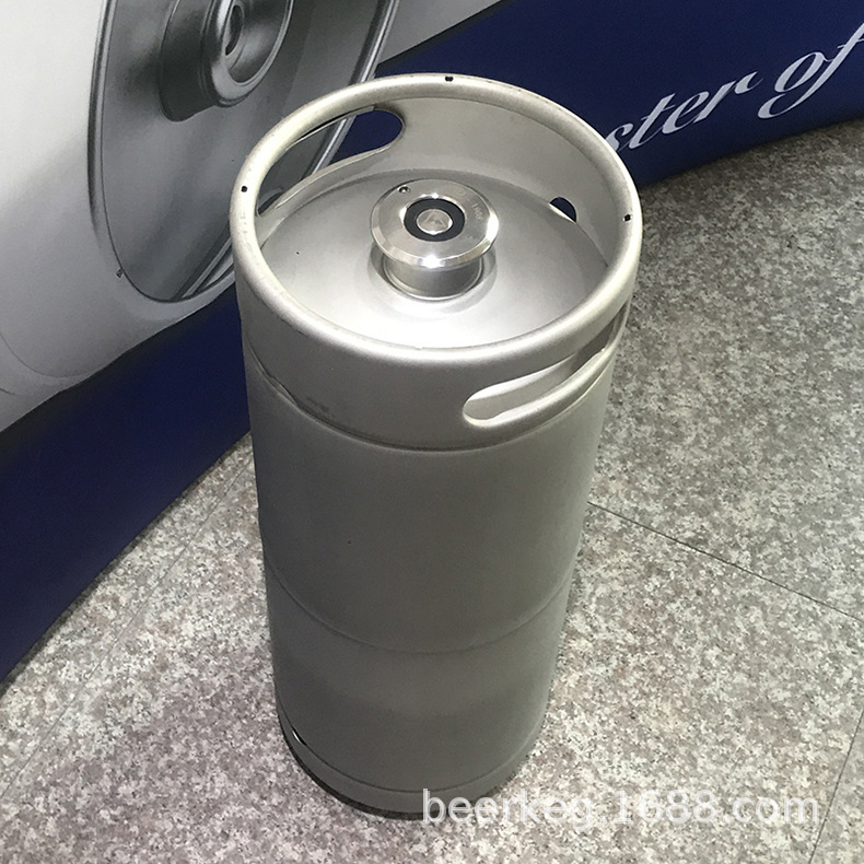 美标1/6扎啤桶304不锈钢20l板式酒矛a型酒矛啤酒桶可堆叠井式s型