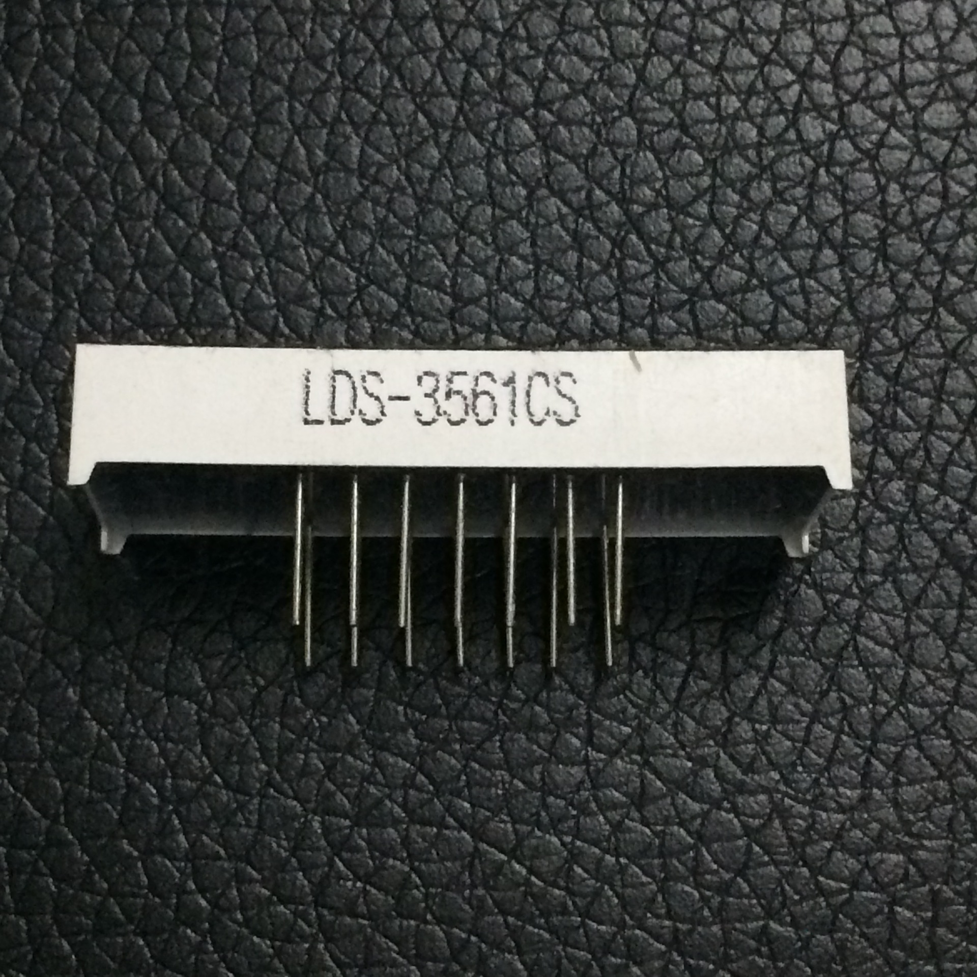 36寸共阴共阳超高亮红色led数码管