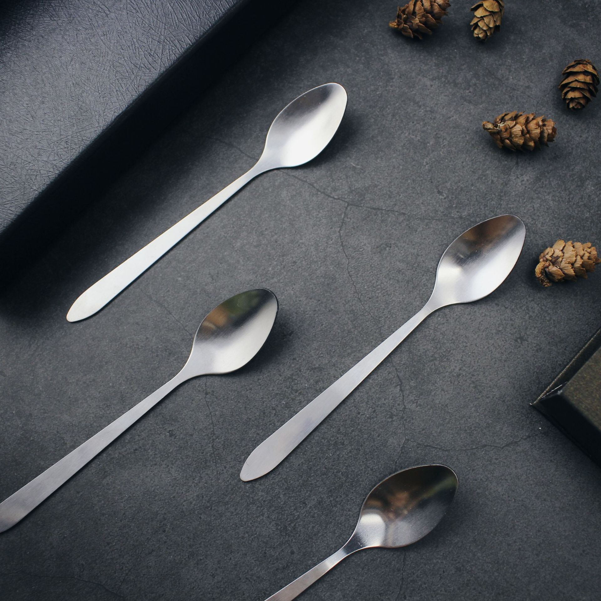 厂家直销不锈钢勺子甜品小勺子咖啡勺茶勺调味勺搅拌勺儿童餐具