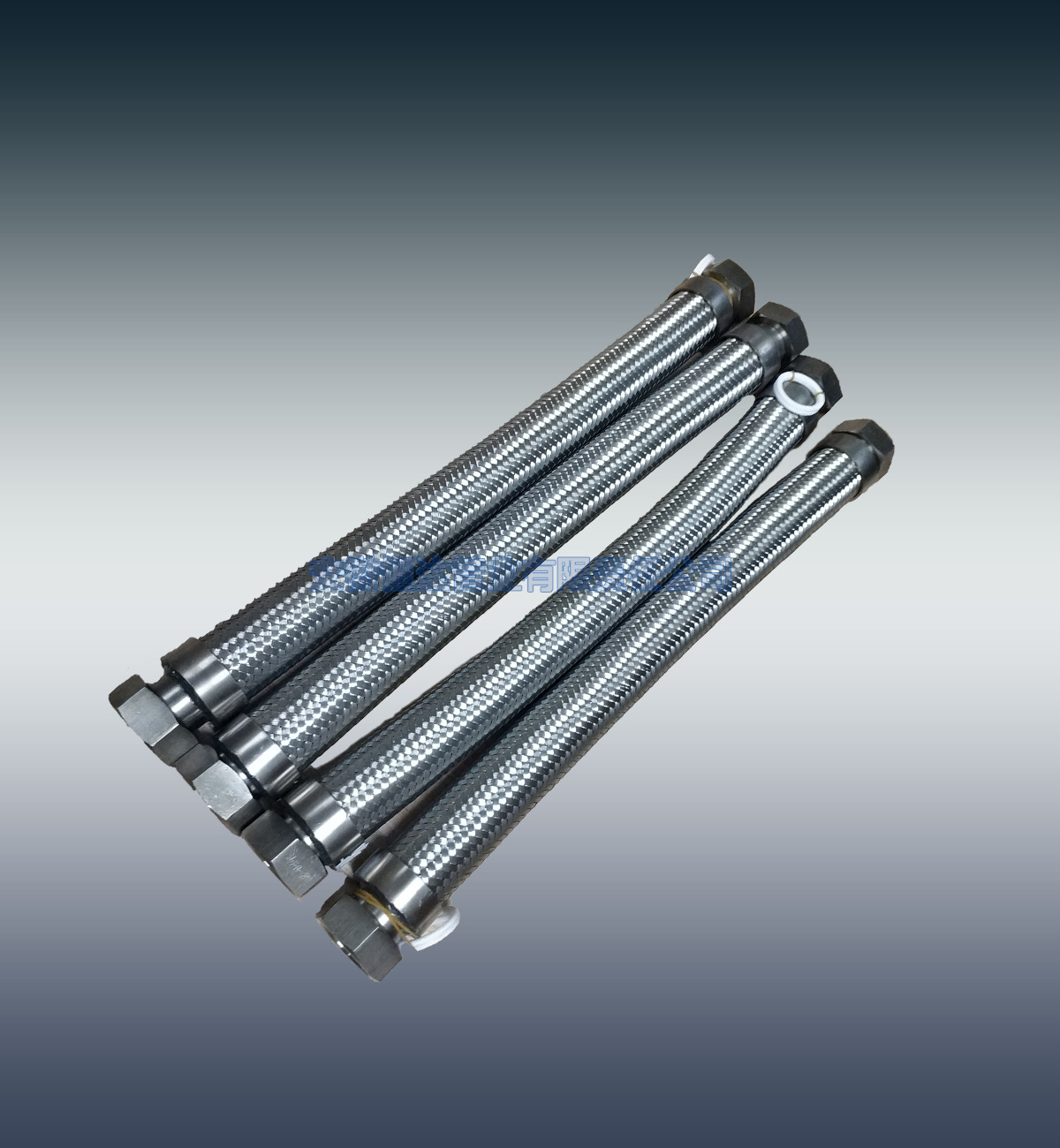 金属软管活接头dn20外丝内丝304不锈钢液氮管dn25退火处理氦检