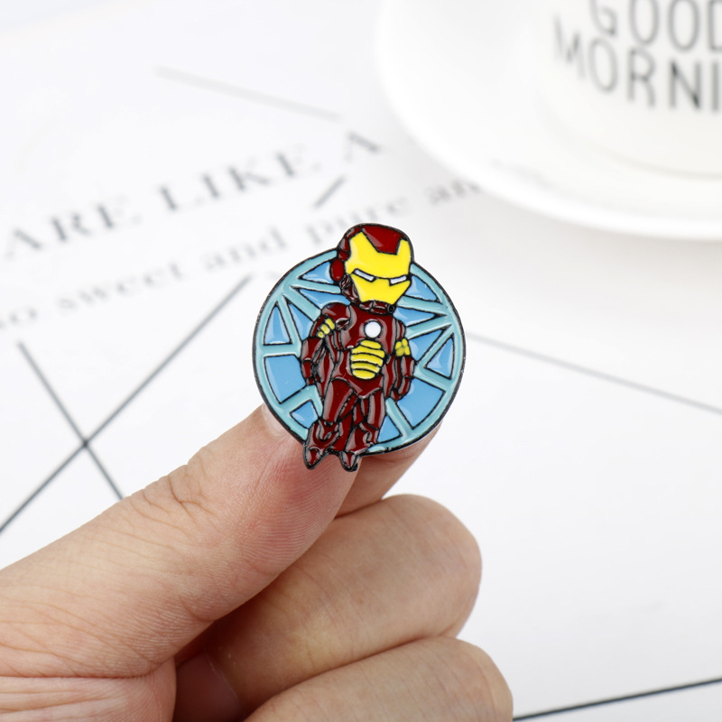 电影周边漫威英雄钢铁侠卡通胸针金属徽章胸章配饰现货批发