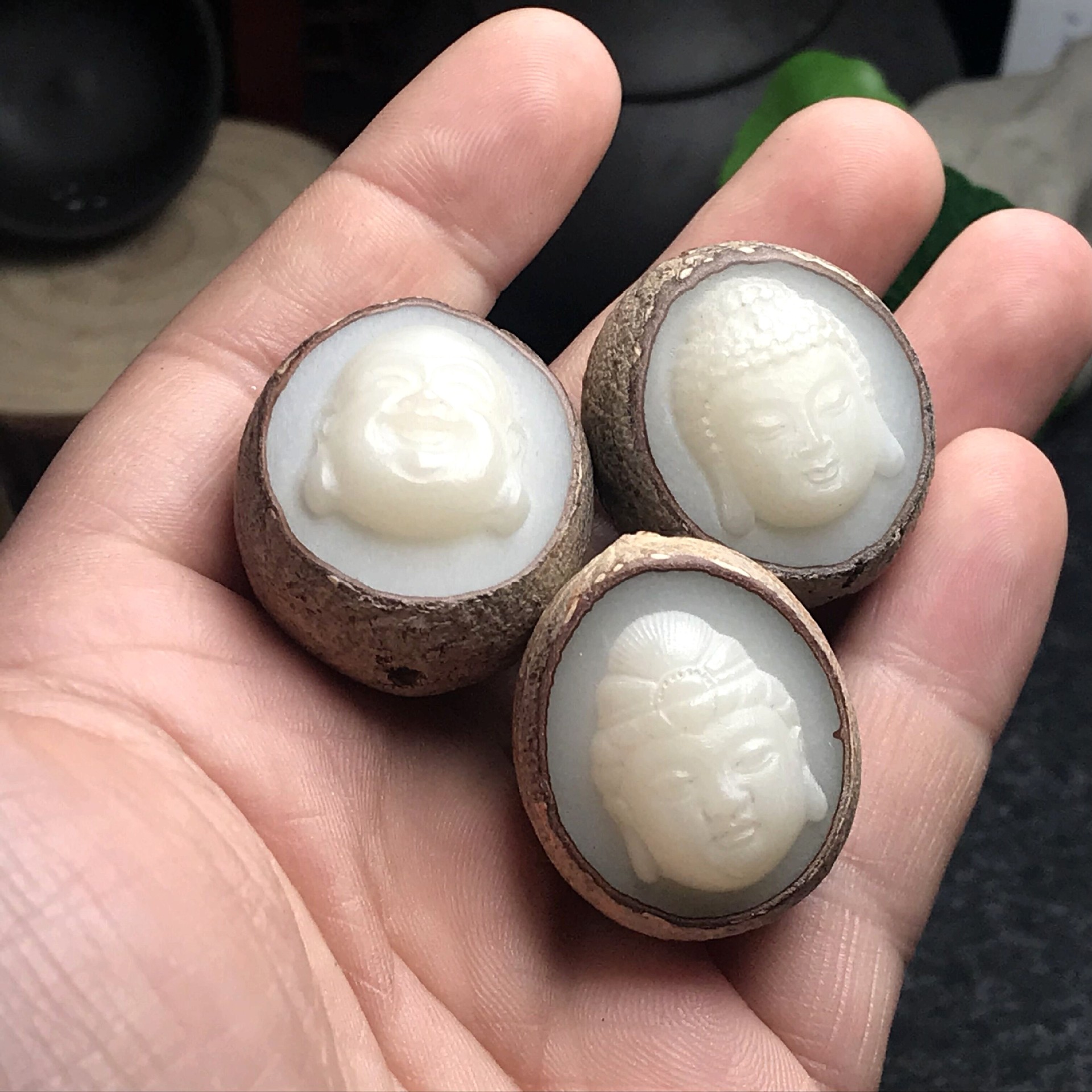 带皮菩提根雕刻半面佛像 菩提根佛珠手串吊坠diy饰品配件