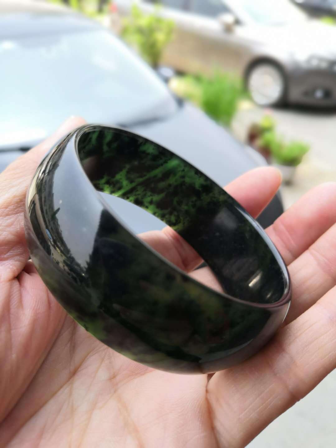 玉器加宽蓝田玉墨绿色手镯 时尚酷黑墨玉手镯厂家批发