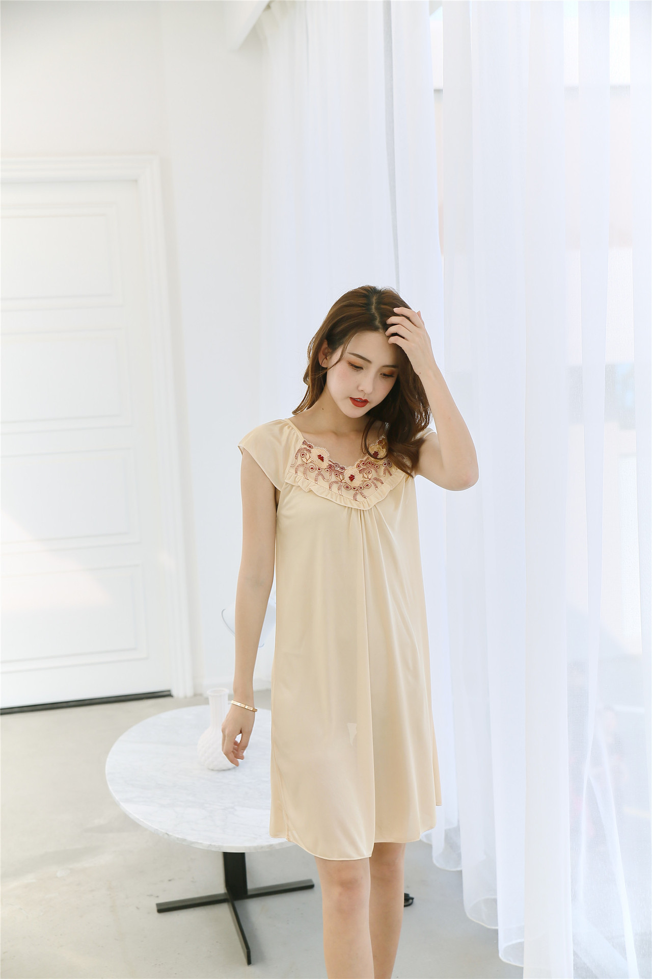 夏季性感花边无袖背心睡裙女士全光冰丝中长款睡裙批发