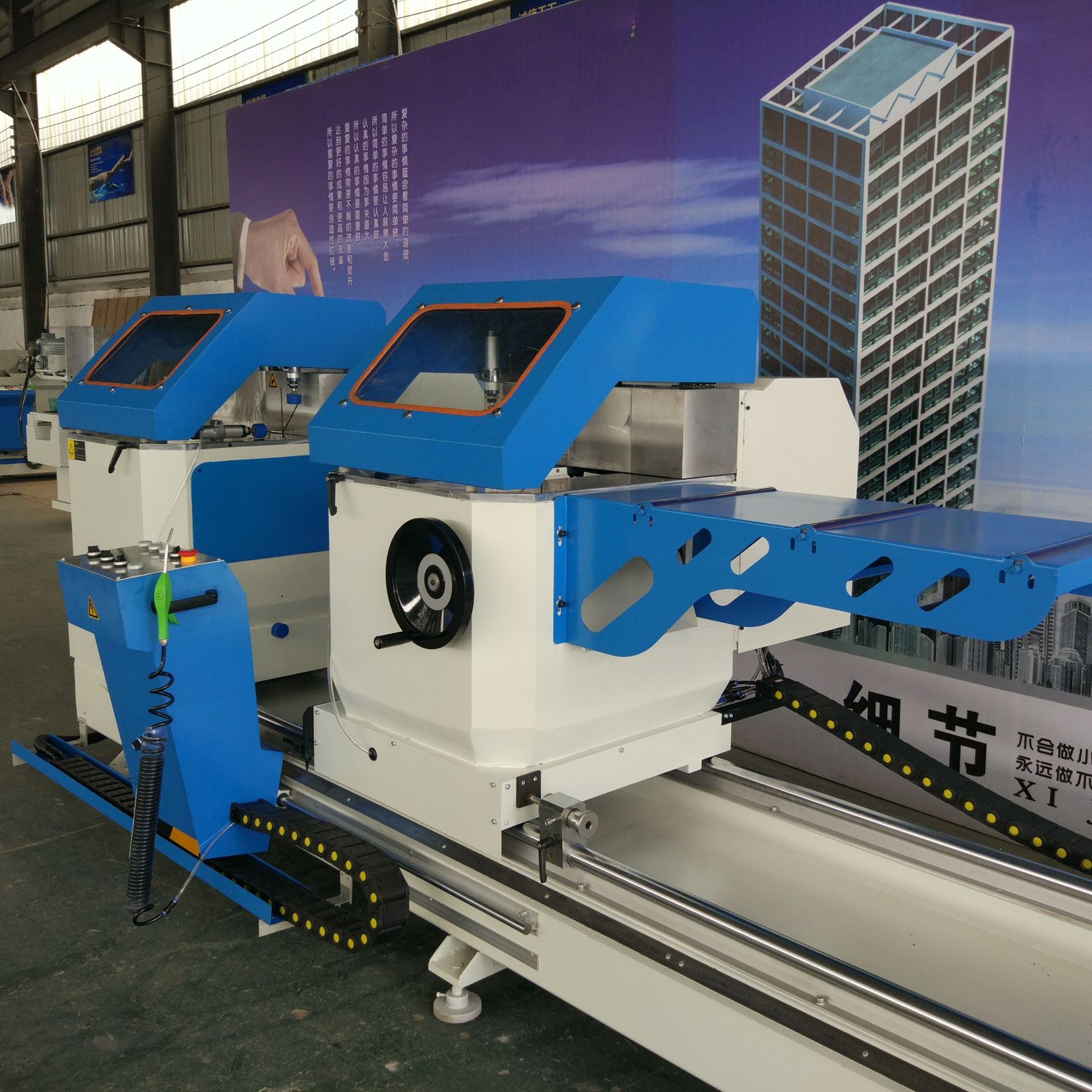 济南厂家直销热卖铝工业铝型材切割锯门窗设备双头锯