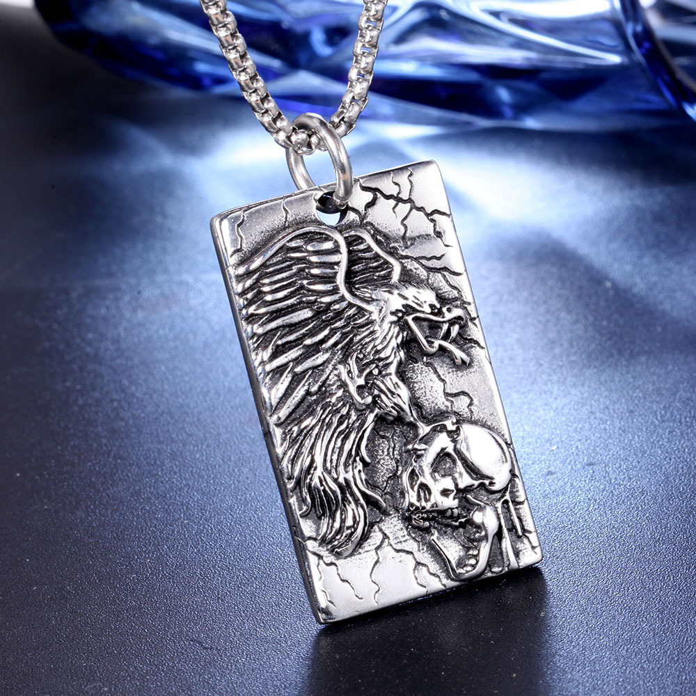 外贸饰品批发 个性复古老鹰骷髅男士吊坠 钛钢军牌项链