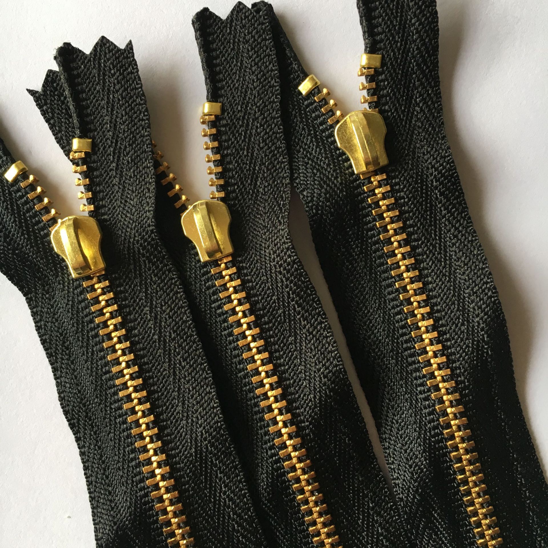 ykk金属拉链 ykk3号金铜闭口拉链 ykk金铜拉链