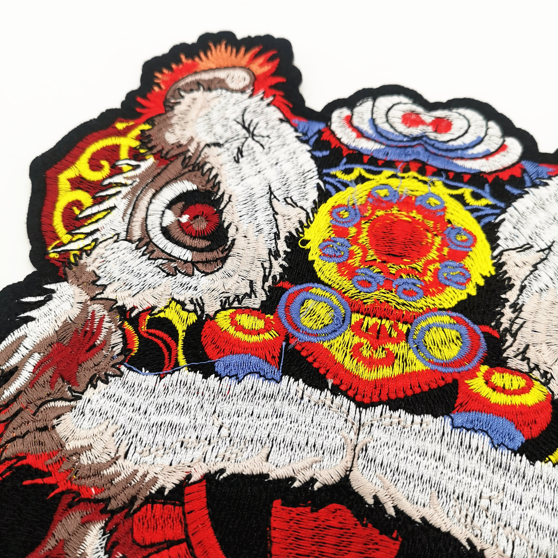 厂家直销 刺绣布贴中国风格舞狮布贴大号狮子头服装辅料可定制