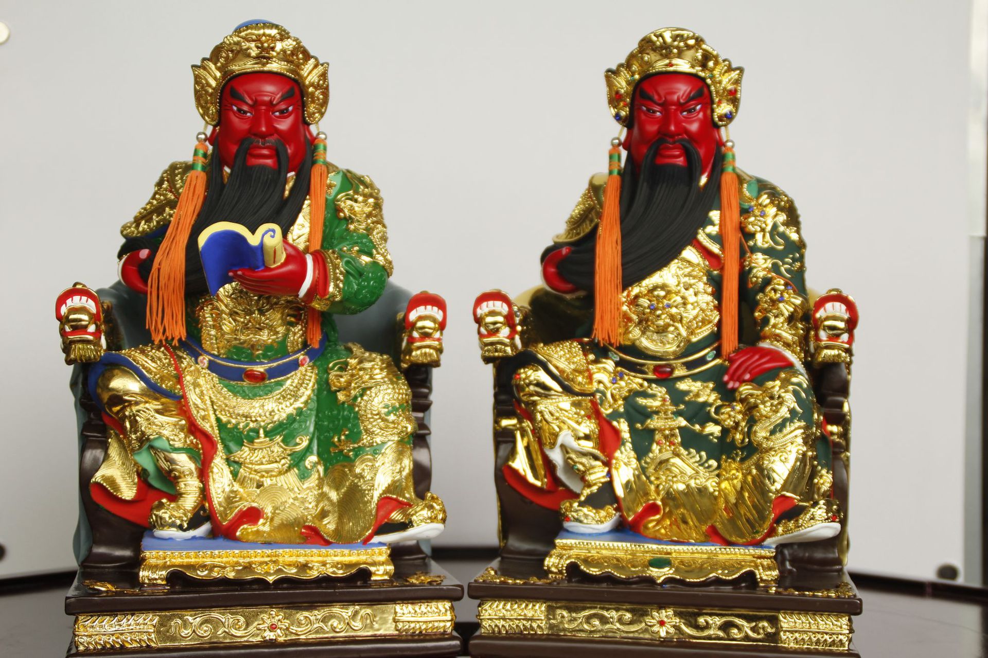 厂家直销武财神关公佛像关圣帝君二爷家用招财供奉树脂工艺品摆件