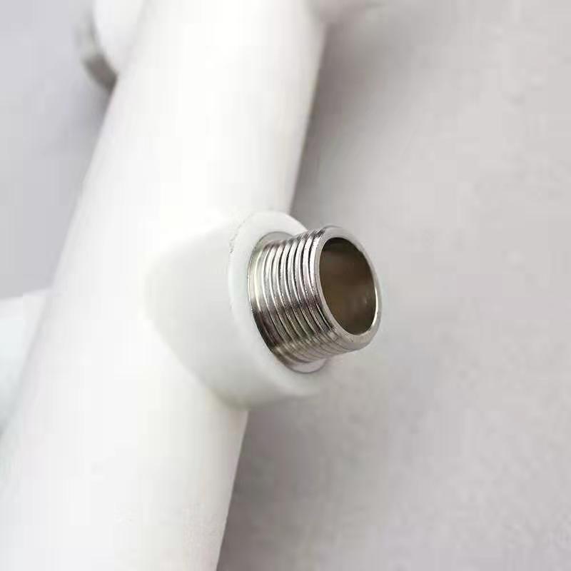 厂家供应水表分水器ppr分水器pe水表分水器水表分水器pe分水器