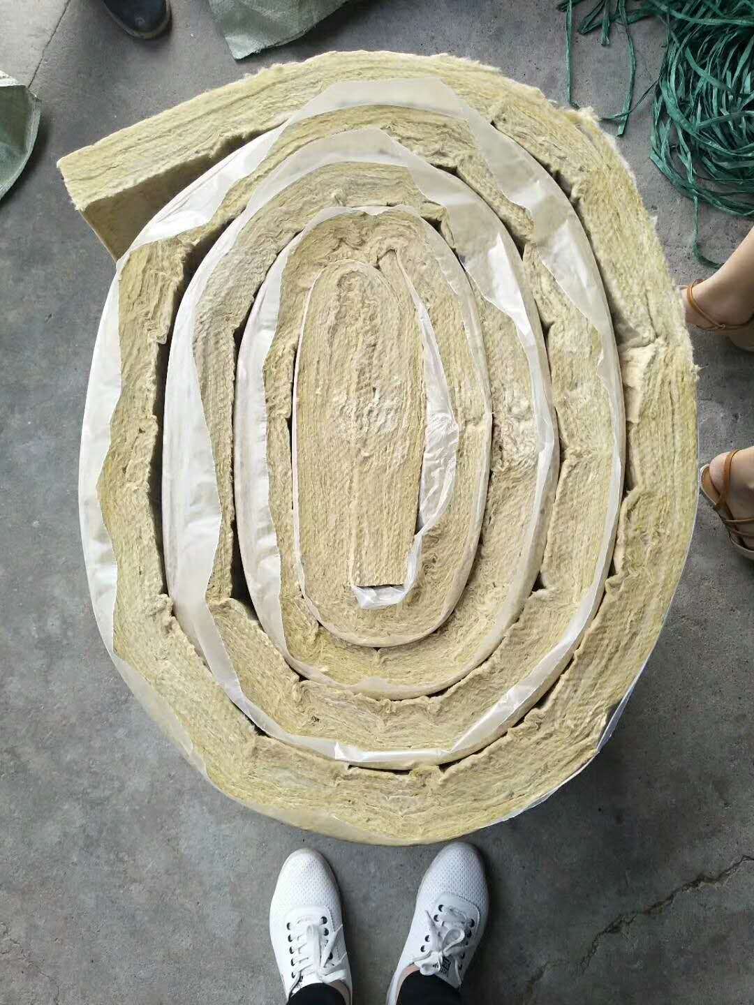 管道保温现货供应岩棉毡 保温隔热复合铝箔岩棉保温毡