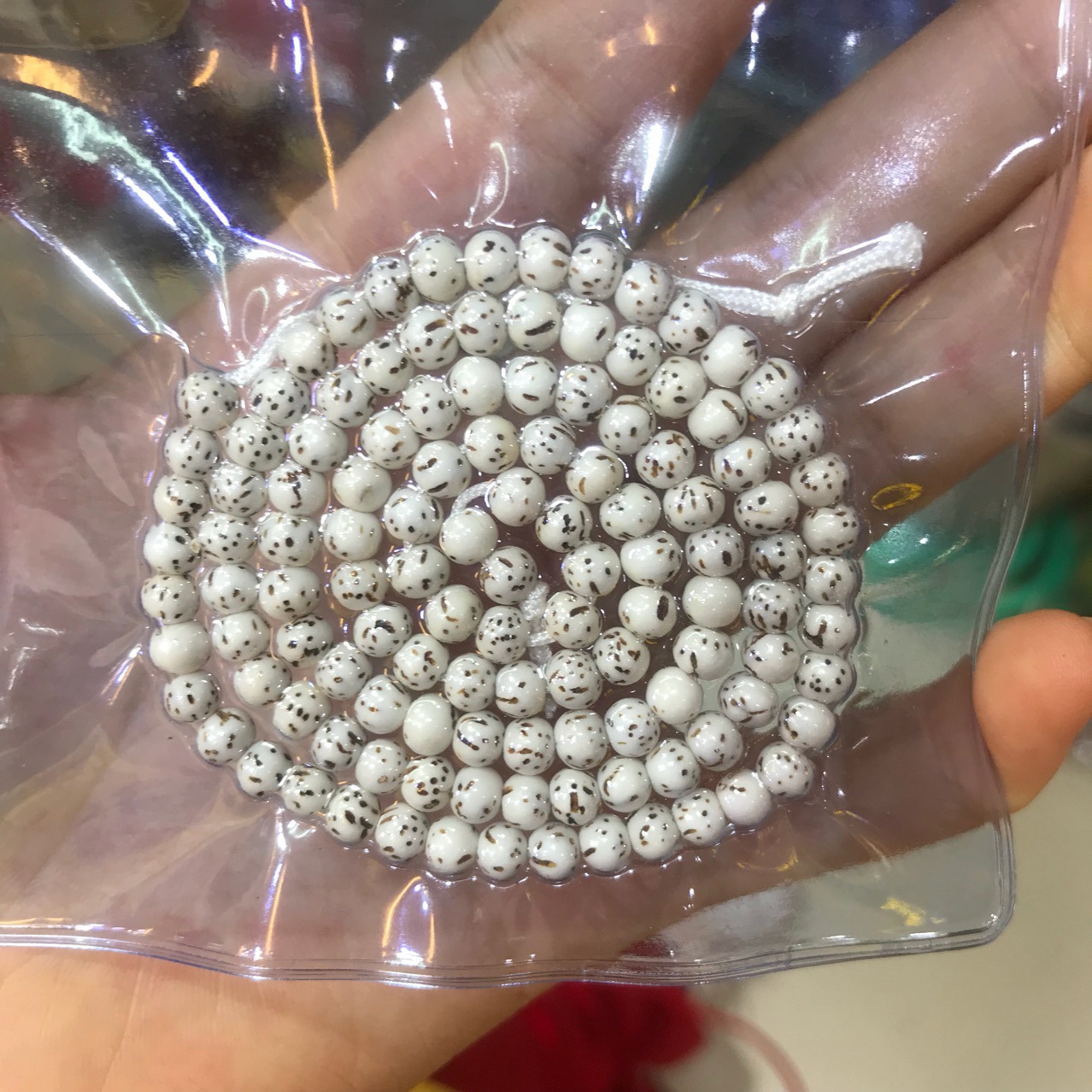 5mm星月菩提顺白114颗,特价20元/条,5条起18元/条-阿里巴巴