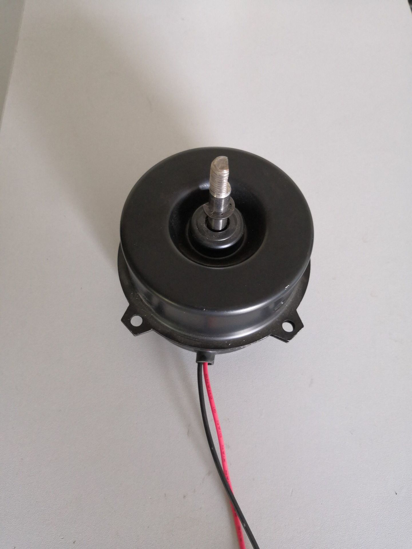 嵊州电机厂直供12v直流无刷风扇电机 无级调速 电机直径72mm