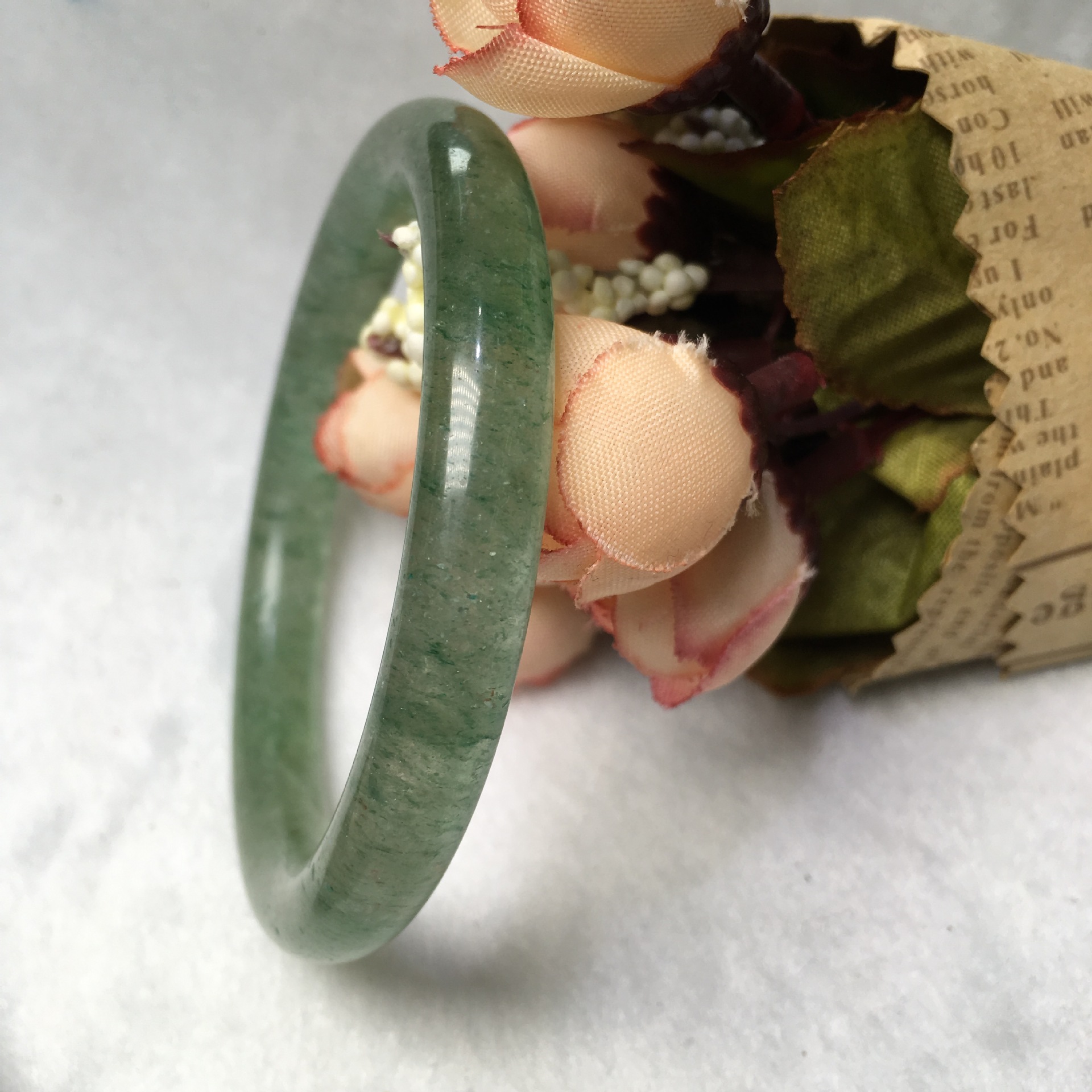 天然草莓晶 绿草莓手镯 深绿满籽绿草莓晶手镯水晶 女款手饰批发