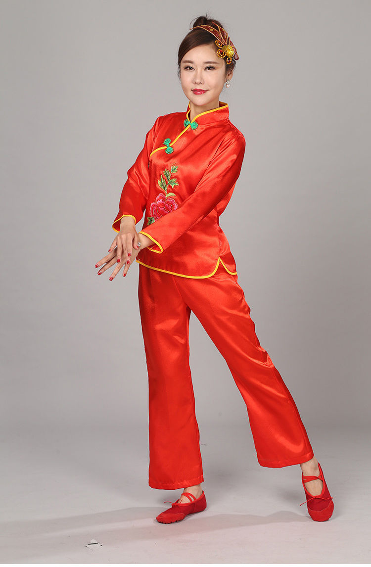 新款秧歌服2018腰鼓舞扇子舞蹈服装演出服装女成人中老年广场舞服