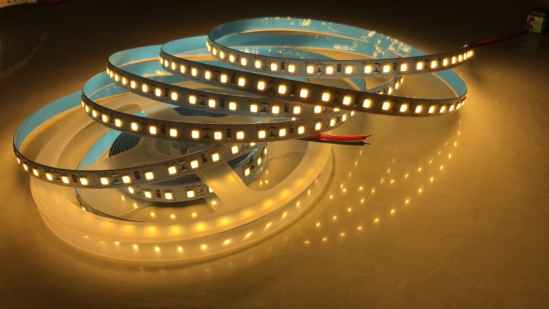 灯带厂家低压12v灯带led软灯条橱柜灯条衣柜灯带led线条灯柜台灯